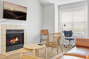 Smart-TV, Kamin