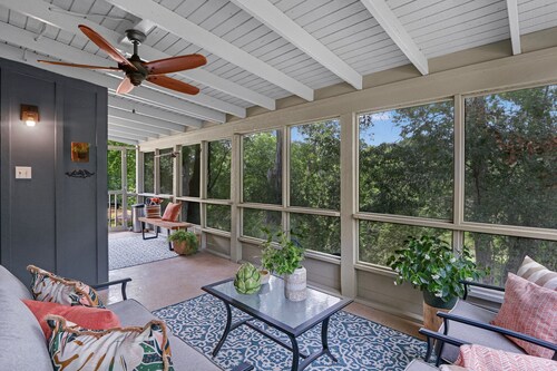 Lily Pad I Wimberley cottage on Cypress Creek!
