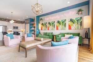 Smart TV - Nashville Ladies Lounge (Nashville)