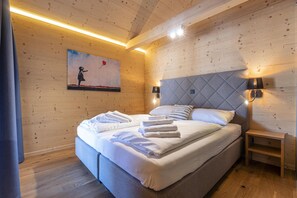 1 bedroom, free WiFi, bed sheets - Apartment with sauna & whirlpool (Haus im Ennstal)