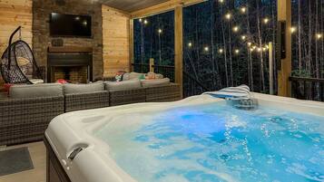 Bañera de hidromasaje exterior