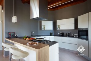 Exclusive-Villa | Eigene Küche