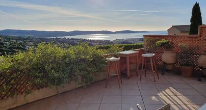 Appart. 4/6 pers. + Terrasse 50m2 , Unique sea view !