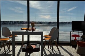 Uklassifisert bilde, 2 av 23, knapp