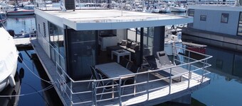 Hausboot in Boltenhagen
