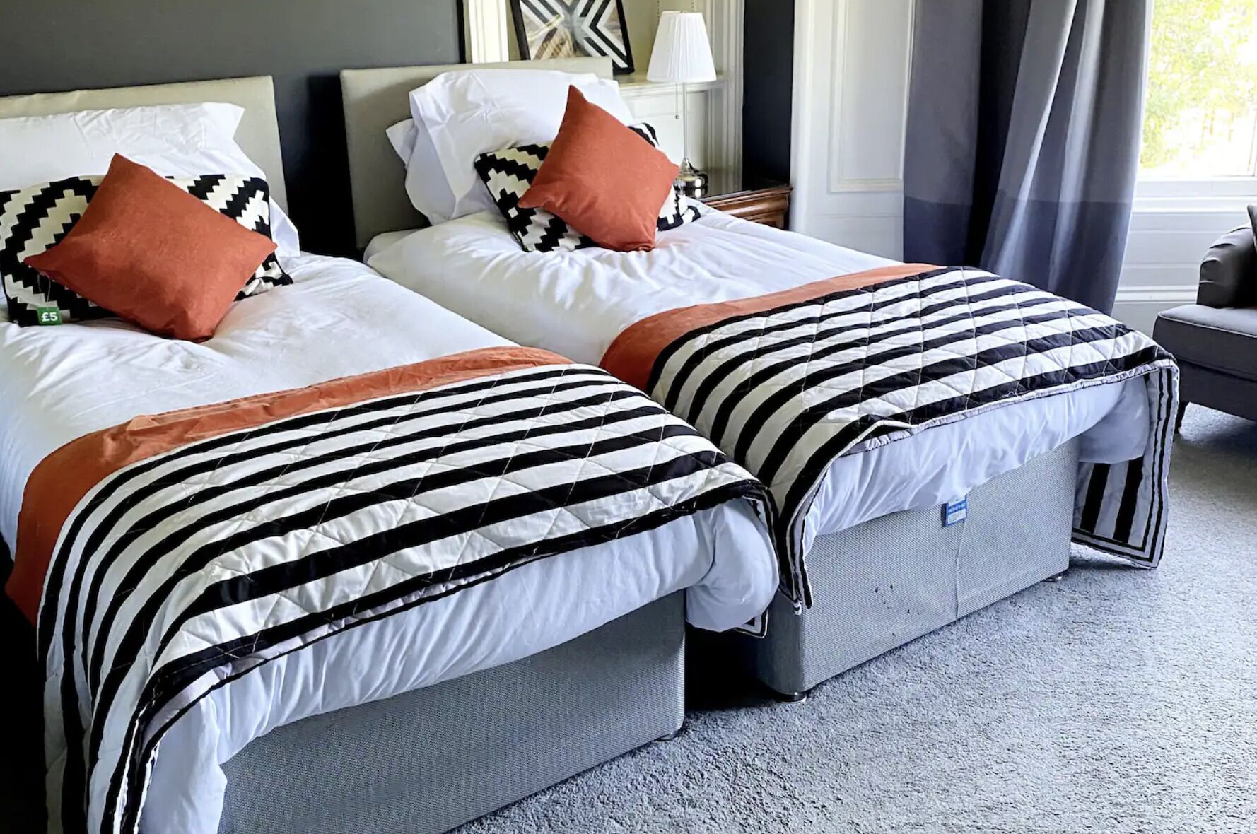 3 bedrooms, desk, iron/ironing board, WiFi