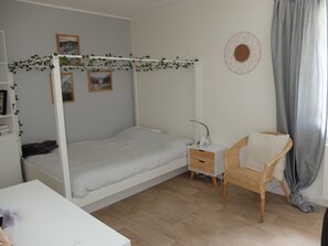 2 chambres, fer et planche à repasser, Wi-Fi