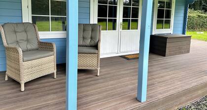 Cosy Countryside Lodge, 10 Mins From the Beach and National Park