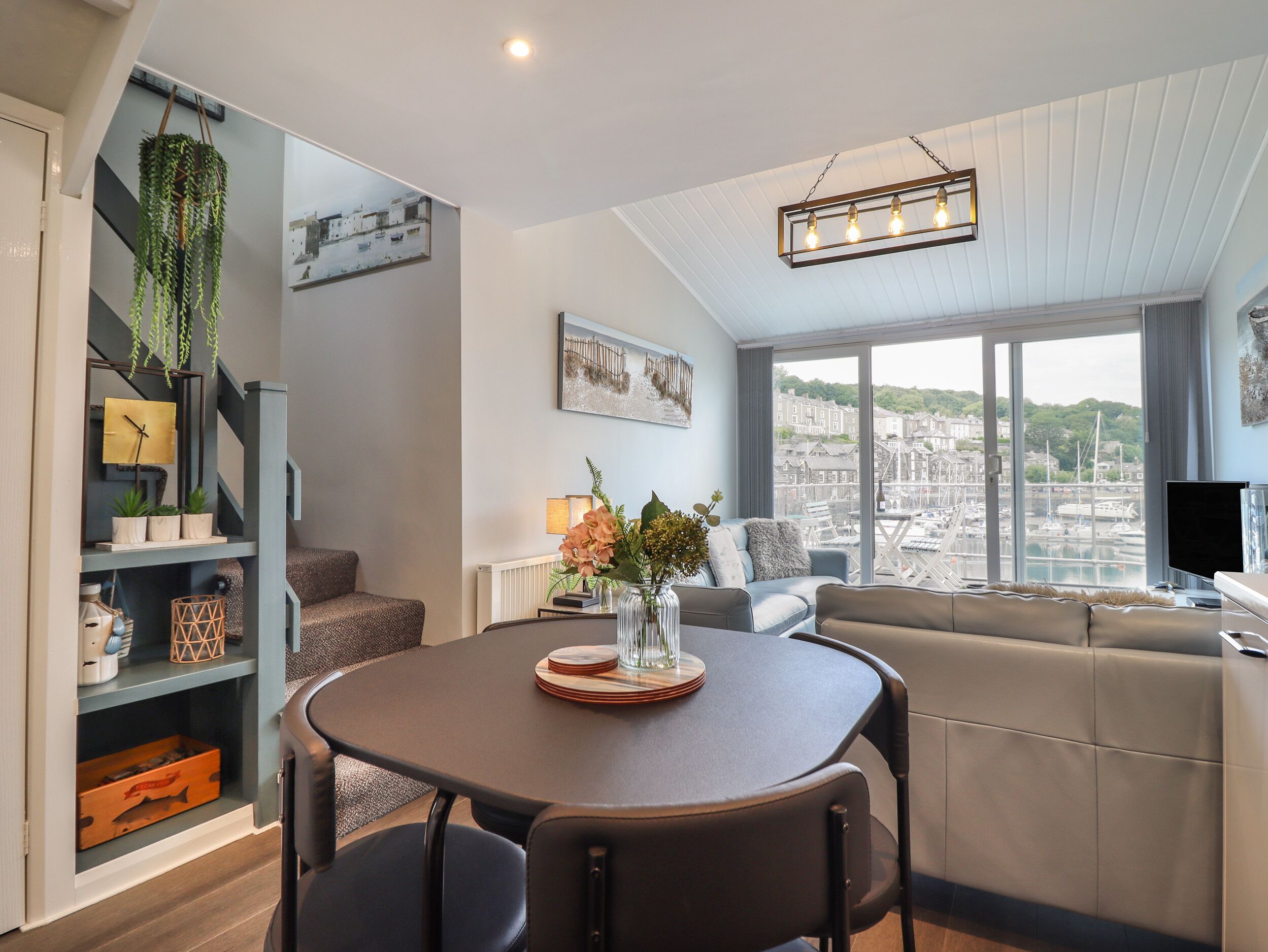 Moelwyn  57d South Snowdon Wharf, Family Friendly In Porthmadog - Beddgelert
