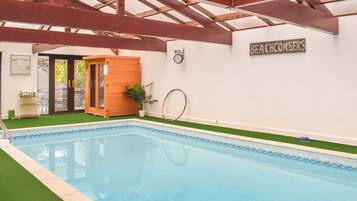 Piscine couverte