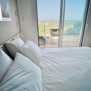 2 makuuhuonetta, silitysrauta/-lauta, Wi-Fi, vuodevaatteet