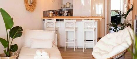 Smart-TV, Stereoanlage