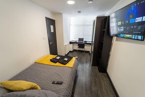 Studio | Silitysrauta/-lauta, ilmainen Wi-Fi