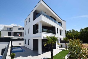 Exterior - Holiday apartment with pool (Njivice)