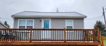 Cozy North Shore two bedroom cottage