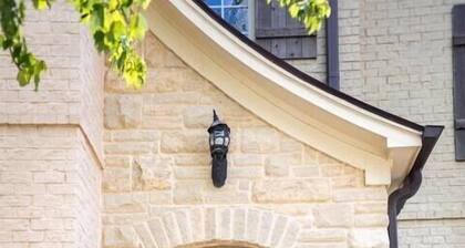 The Warren, 3BR Cozy Condo by Velvet Ditch Villas