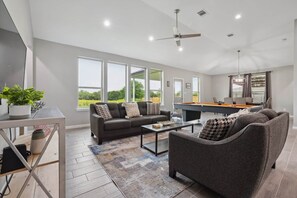 تلفزيون ذكي