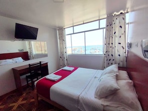 Classic Double or Twin Room | Free WiFi - HOTEL FIORELLA PARACAS (Paracas)