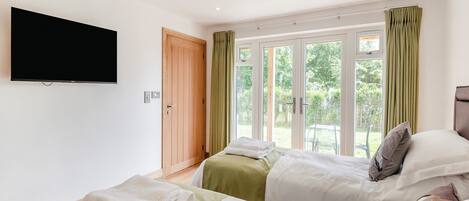 3 chambres, Wi-Fi gratuit, draps fournis