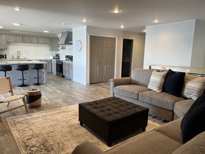 Driftwood House- Endless Ocean Views