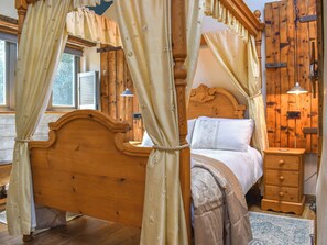 Unclassified image, 4 of 15, button - 1 bedroom accommodation in Landrake, near Saltash (Landrake, near Saltash)