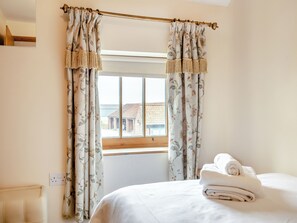 2 soverom, wi-fi (inkludert) og sengetøy