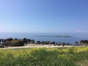 Beach - 3 bedroom accommodation in Campbeltown (Campbeltown)