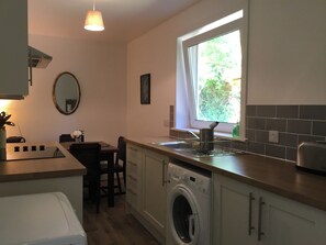 Private kitchen - 3 bedroom accommodation in Campbeltown (Campbeltown)