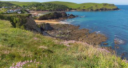 5 bedroom accommodation in Hope Cove, near Kingsbridge