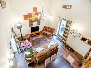 Living area - The Granary - UK44520 (Holton-Le-Clay, near Cleethorpes)