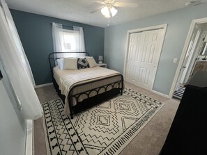 2 bedrooms, iron/ironing board, travel cot, WiFi