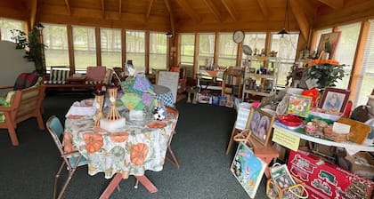 HOUSE OF PRAYER , PEACE AND RETREAT