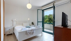 2 camere, ferro/asse da stiro, Wi-Fi gratuito, lenzuola