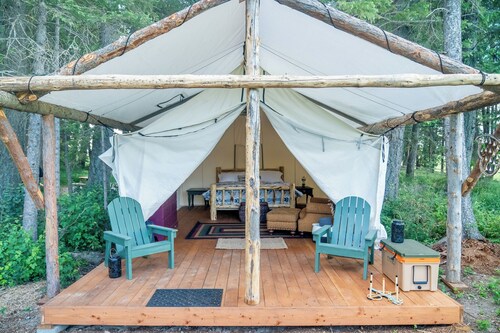 Trailblazer Tent at Columbia Mountain Ranch near Glacier National Park