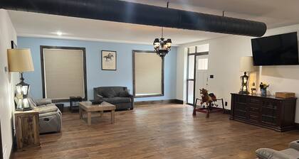 Downtown apartment in Vernon
