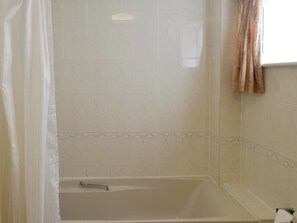 Towels - Pirates Cove - UK44493 (Hope Cove, near Kingsbridge)
