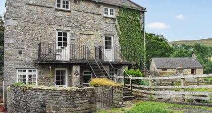2 bedroom accommodation in Thoralby, near Leyburn