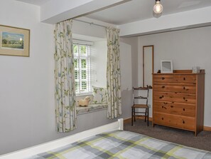 2 chambres, accès au Wi-Fi (inclus), literie fournie