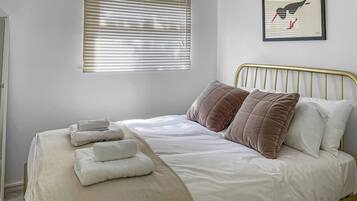 2 chambres, draps fournis