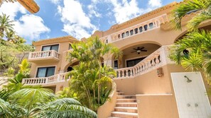 Front of property - Easy access to South Palmilla beach (San José del Cabo)