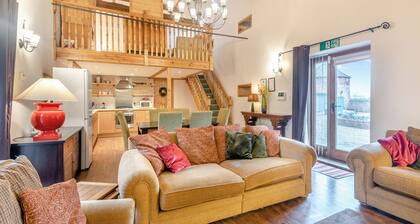 1 bedroom accommodation in Holton-Le-Clay, near Cleethorpes