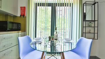 City studio suite | Dineerruimte