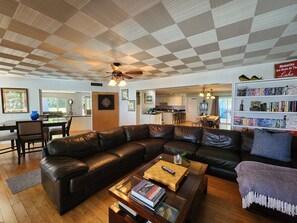 Smart TV y reproductor de DVD 