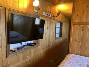 3 Schlafzimmer, Bügeleisen/Bügelbrett, Reisekinderbett, WLAN