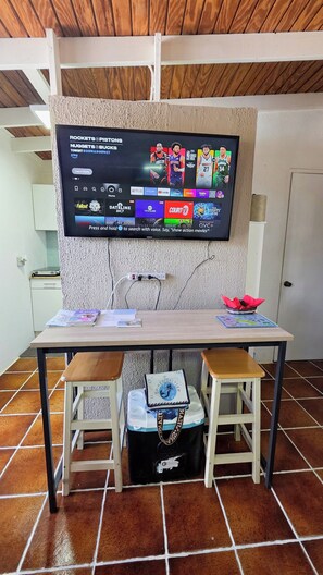 Games room - Studio Cocolishi, Walking - 10 min from the beach (Noord)