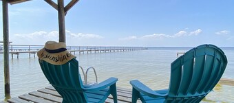 Gulf Breeze 3BR • Sleeps 12 • Pet-Friendly