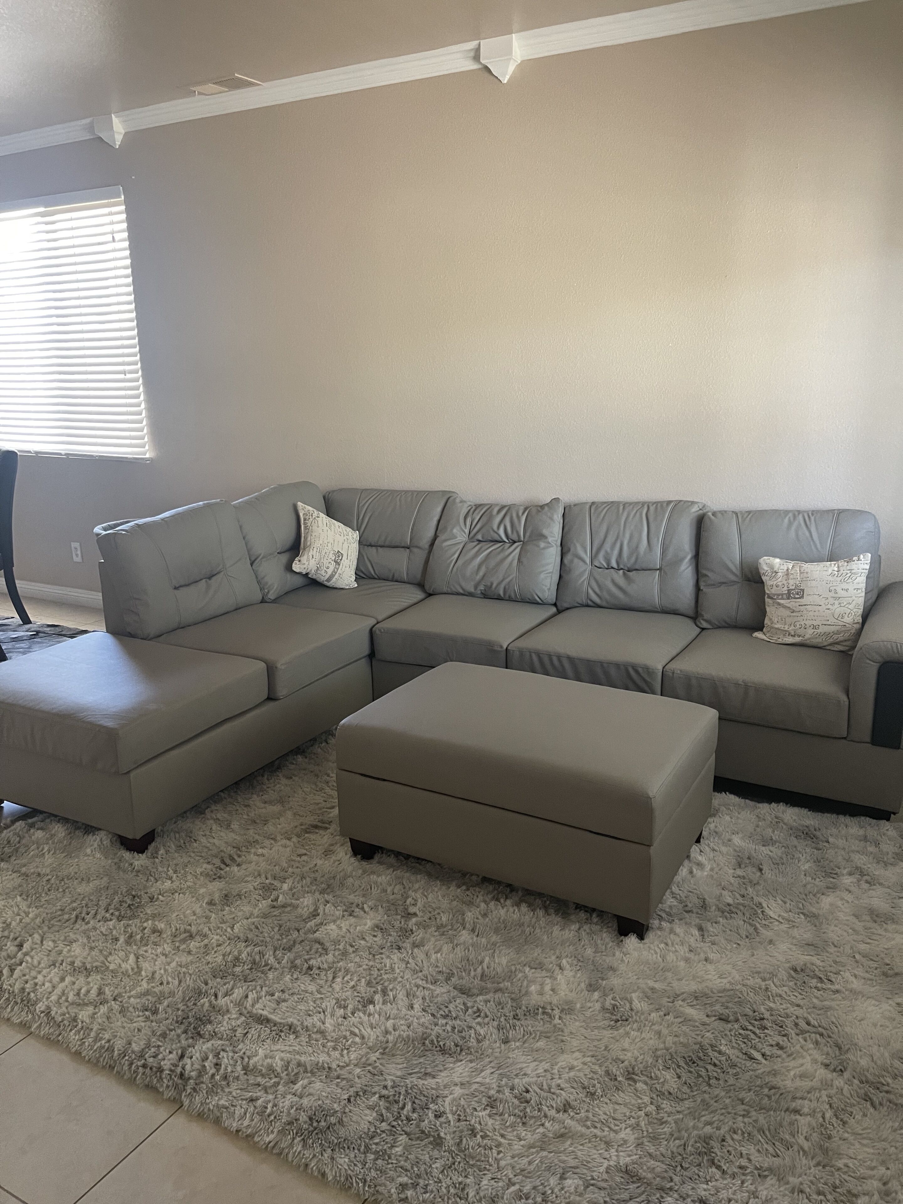 Smart TV, chimenea y impresora 