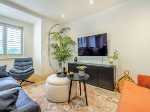 TV - 2 bedroom accommodation in Ruswarp, near Whitby (Ruswarp, near Whitby)