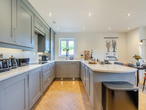 Dishwasher - 2 bedroom accommodation in Ruswarp, near Whitby (Ruswarp, near Whitby)