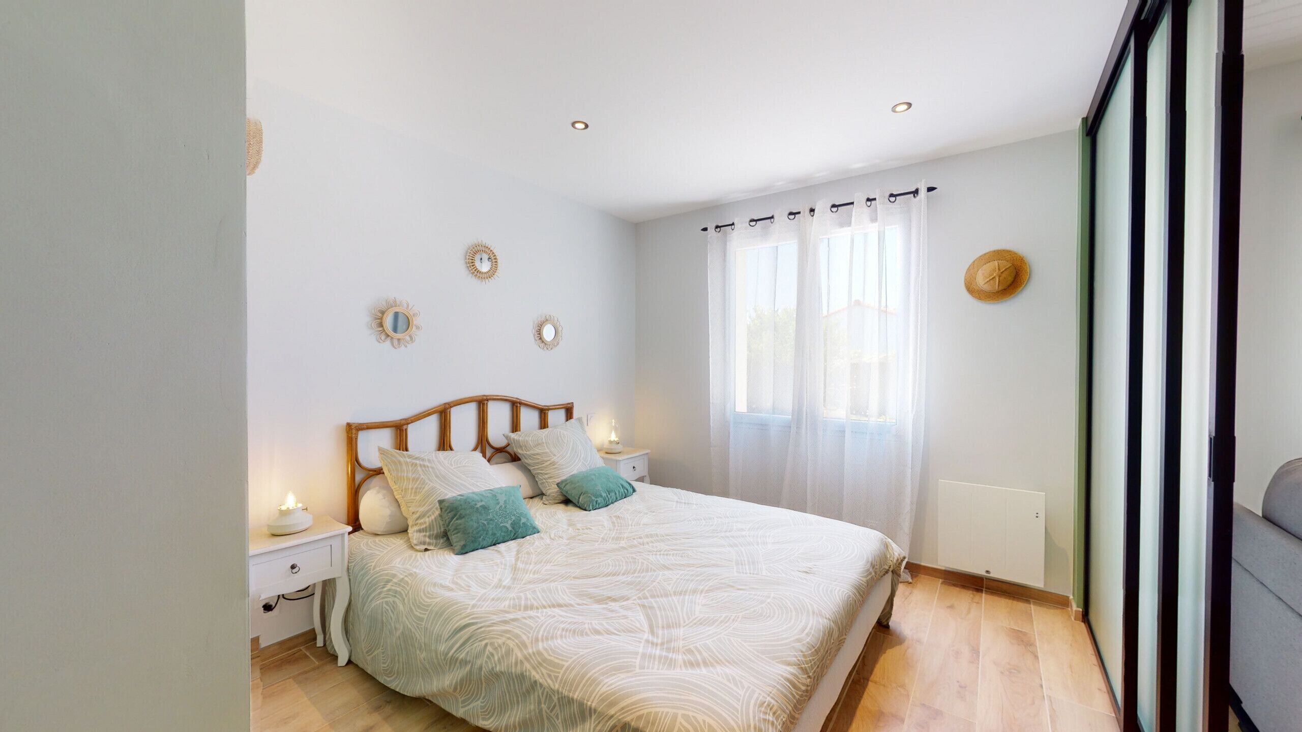 2 chambres, fer et planche à repasser, Wi-Fi gratuit